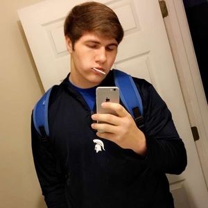 Meet your Posher, Johnathan